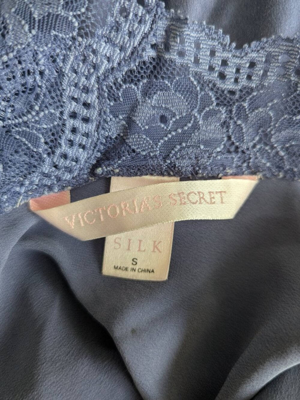 Victoria's Secret Small Blue Lace-Trimmed Mini-Length Cute 100% Silk Chemise - Picture 4 of 13